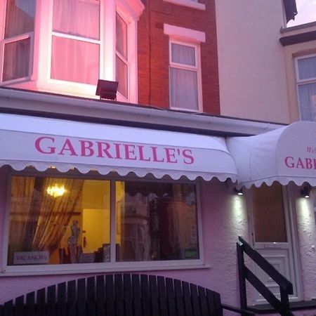 Gabrielles Bed & Breakfast Blackpool Bagian luar foto