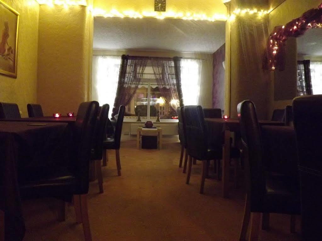 Gabrielles Bed & Breakfast Blackpool Bagian luar foto